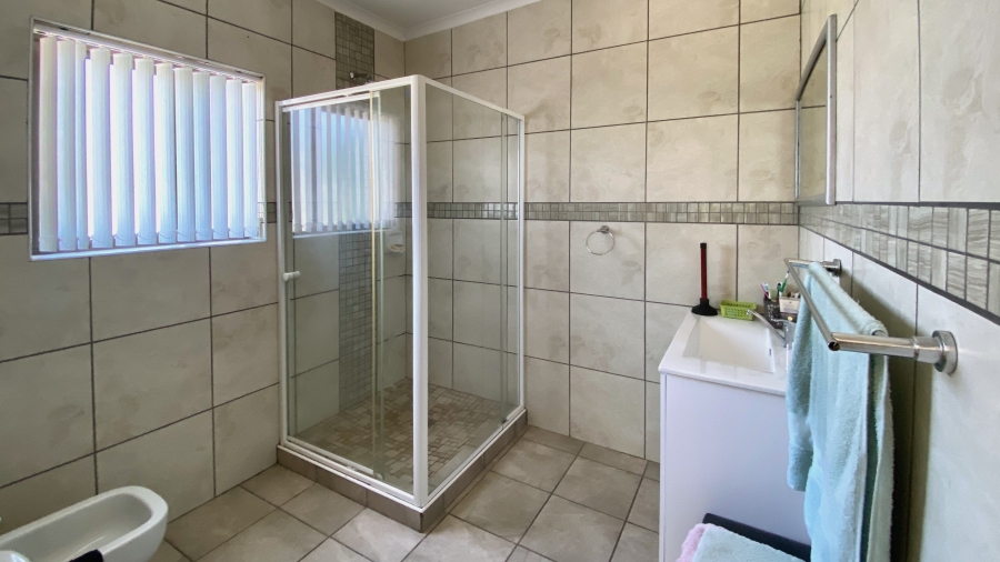 3 Bedroom Property for Sale in Dwarskersbos Western Cape